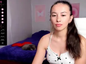 Chaturbate Live Sex Cam of queitsharm_