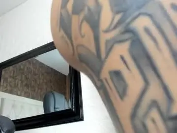 Chaturbate Free Porn Cam of luna__hills1