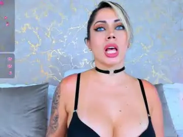 Chaturbate Live Sex Cam of megan_clarck_