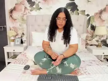 Chaturbate Best live sex cam show of luli_rose_