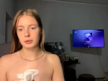 Chaturbate Live Sex Cam of raneeleuthold
