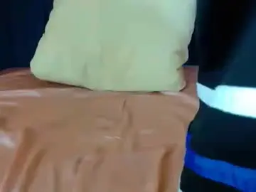 Chaturbate Nude Webcam of junietaa