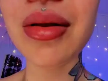 Chaturbate Free Live Porn of magic_alie