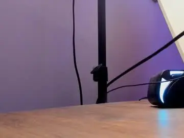 Chaturbate Live Sex of magic_alie