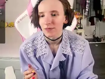 Chaturbate Free Porn Cam of yellow_songbird