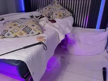 Chaturbate Adult Webcam of emily_beltonn