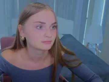 Chaturbate Adult Webcam of lukeriamoon