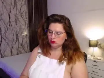 Chaturbate Live Sex Cam of martinaguzmann
