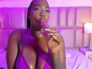 Chaturbate Free Live Porn of reinamiah