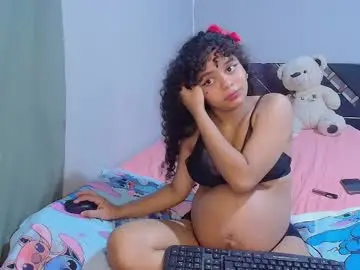 Chaturbate Free Porn Cam of winnifer_gonzalez