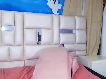 Chaturbate Live Sex of emma_curvy1