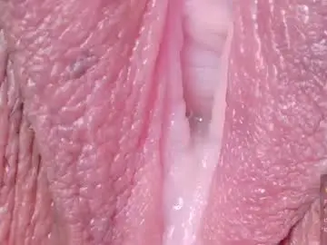 Chaturbate Live Sex of horny_moly