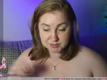 Chaturbate Watch Live Sex Cams of ollydoll