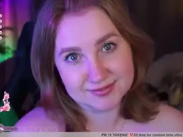 Chaturbate Adult Video Chat of ollydoll