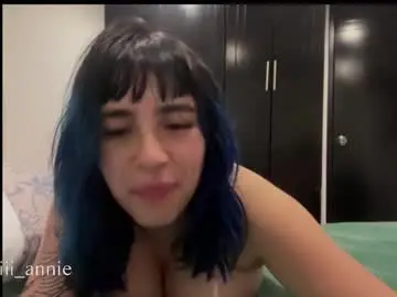 Chaturbate Adult Video Chat of annie_snow_