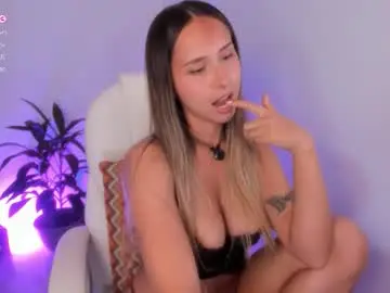 Chaturbate Live Sex Cam of sweet_kalisa