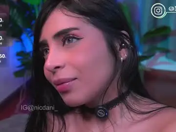 Chaturbate Adult Video Chat of nicdani_1