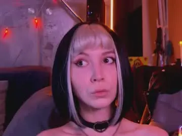 Chaturbate Watch Live Sex Cams of izi_fox