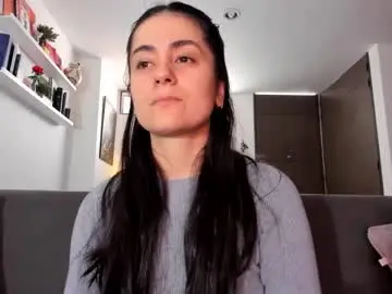 Chaturbate Adult Video Chat of guccipussy1