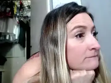 Chaturbate Free Live Porn of _antonella_11