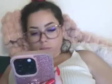 Chaturbate Best live sex cam show of prettyjulliette