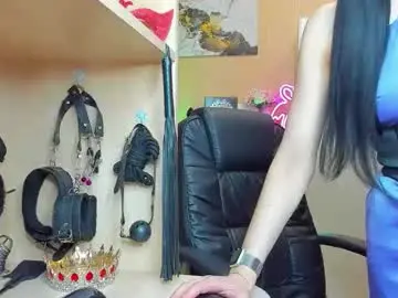 Chaturbate Free Porn Cam of mistress_kristi