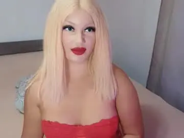 Chaturbate Sex Cam of rosebelle1