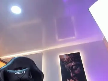 Chaturbate Free Live Porn of kylerouse__