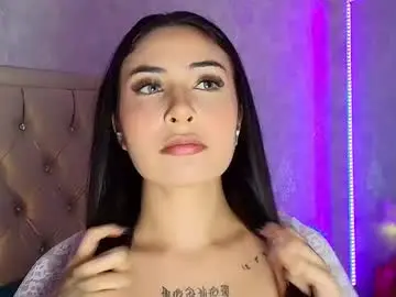 Chaturbate Live Sex Cam of mila_smirnovavk
