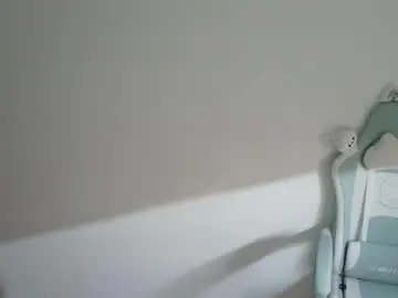 Chaturbate Nude Webcam of emerald_sparkles