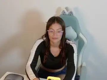 Chaturbate Sex Chat of emerald_sparkles