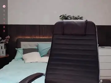 Chaturbate Best live sex cam show of sexy_red_foxx