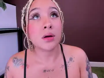 Chaturbate Best live sex cam show of miss_danika