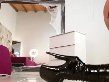 Chaturbate Sex Cam of miss_alexxxa_