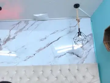 Chaturbate Live Sex Cam of chloe_davis1