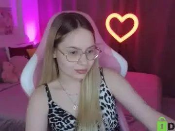 Chaturbate Live Porn of adelep_
