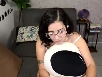 Chaturbate Best live sex cam show of moonwoman_
