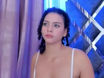 Chaturbate Live Sex of bella_rose7