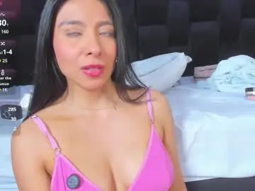 Chaturbate Adult Video Chat of camila__gomez_