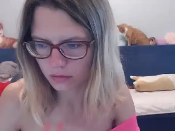 Chaturbate Nude Webcam of shy_moony