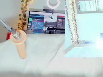 Chaturbate Best live sex cam show of genesis_love__