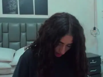 Chaturbate Live Porn of ella_flame1
