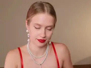 Chaturbate Free Live Porn of ella_twinkle