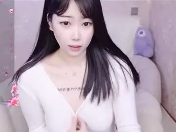Chaturbate Adult Video Chat of bell_cs