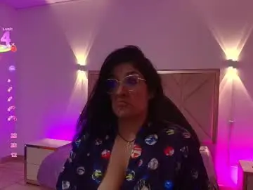 Chaturbate Live Sex Cam of blue_tay1