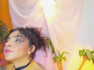 Chaturbate Free Live Porn of curlyrose_