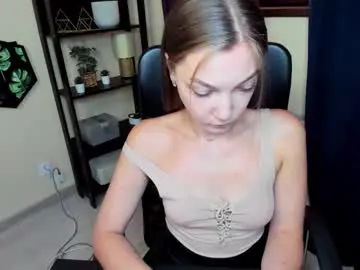 Chaturbate Free Porn Cam of emilly_xkiss