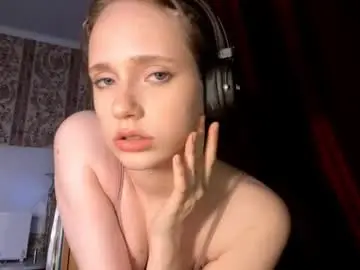 Chaturbate Live Sex Cam of aileenamara