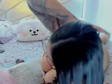 Chaturbate Sex Cam of sweeetcruvyx