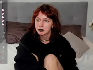 Chaturbate Live Sex Cam of leelooyolo